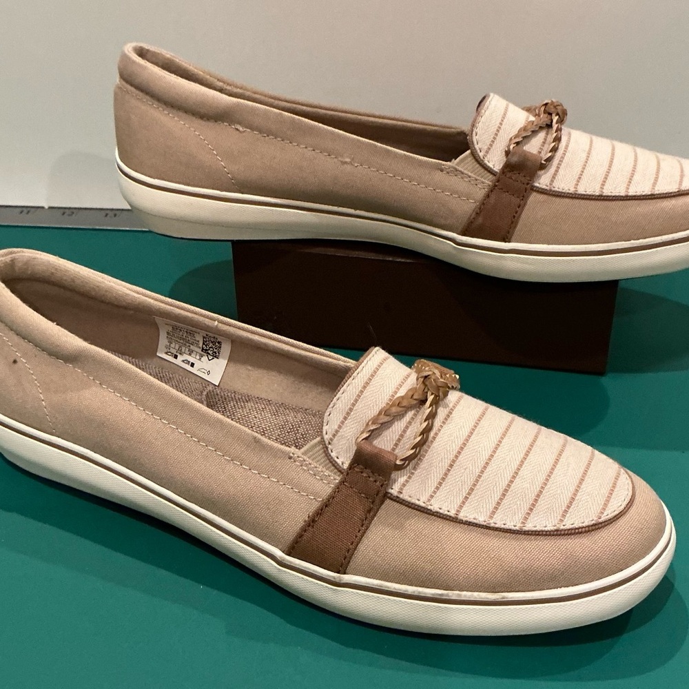 Grasshoppers Striped Loafers Women's Flats - Tan and Cream Size 9 - Picture 2 of 6